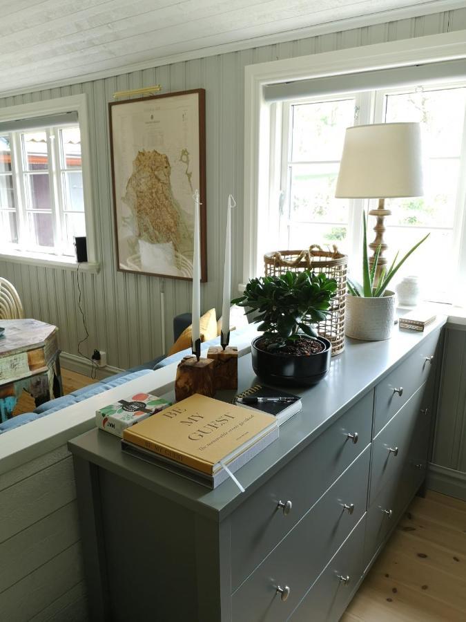 Smedjan Cottage Enköping Extérieur photo